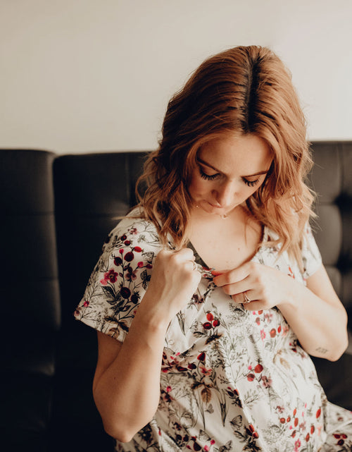 Load image into Gallery viewer, Floral Mommy Labor and Delivery Nursing Hospital Gown by Three Little Tots
