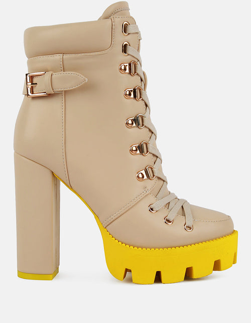 Load image into Gallery viewer, larch cushion collared biker boots by London Rag

