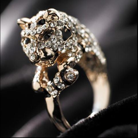 Load image into Gallery viewer, Designer Inspired Pale Gold and Crystal Diamante 'Lucky Leopard' Cocktail Ring by Liberty Charms USA
