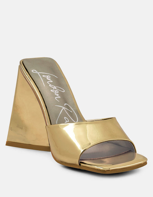 Load image into Gallery viewer, lovebug triangular block heel sandals by London Rag
