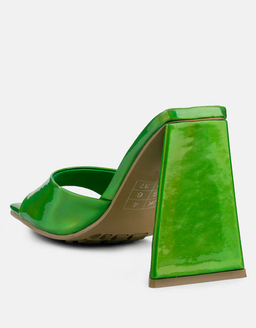 Load image into Gallery viewer, lovebug triangular block heel sandals by London Rag
