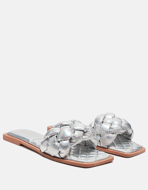 Load image into Gallery viewer, marcue patent pu quilted slides in woven straps by London Rag
