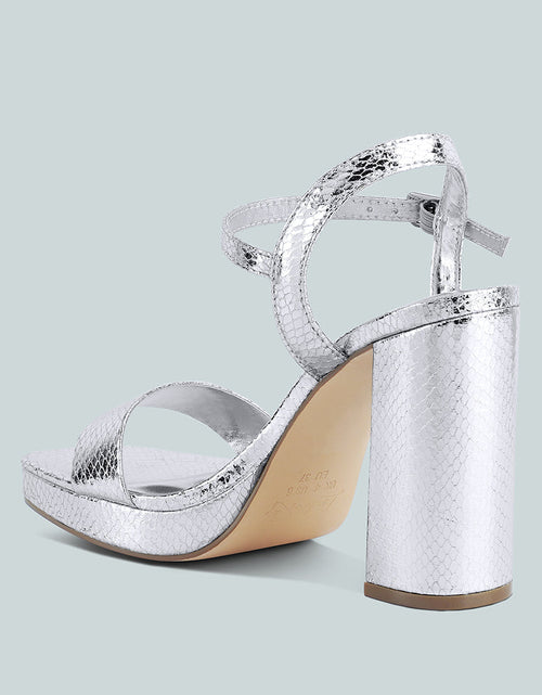 Load image into Gallery viewer, merengue textured high block heel sandals by London Rag

