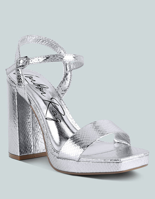 Load image into Gallery viewer, merengue textured high block heel sandals by London Rag
