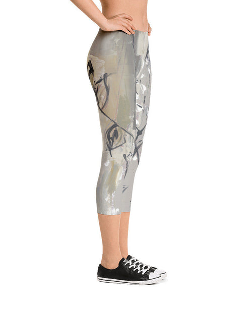 Load image into Gallery viewer, Capri Leggings by DeannArt

