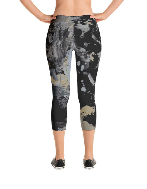 Load image into Gallery viewer, Capri Leggings by DeannArt
