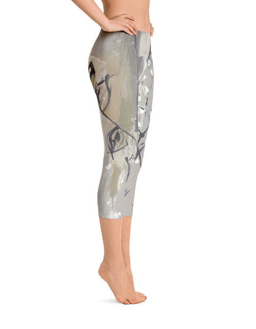 Load image into Gallery viewer, Capri Leggings by DeannArt
