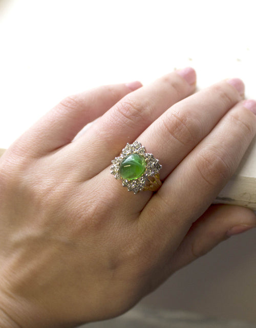 Load image into Gallery viewer, Vintage Emerald Green Crystal Cabochon Stone &amp; Clear Crystal Ring in 18kt Yellow Gold Electroplate by PVD Vintage Jewelry
