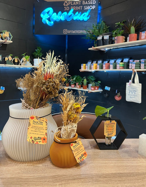 Load image into Gallery viewer, ONDA Dry Vase for Dried Flower Arrangement by Rosebud HomeGoods
