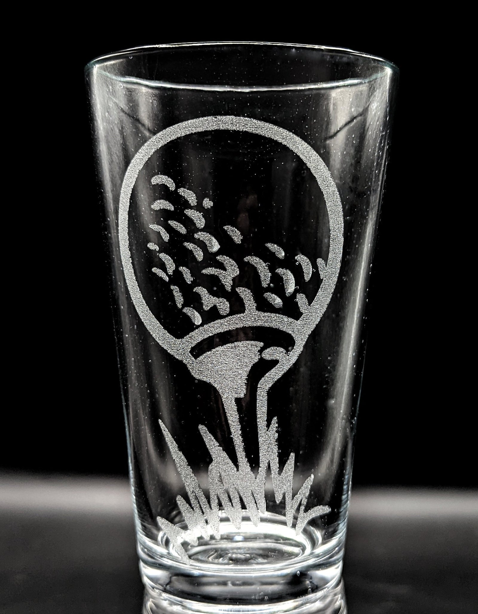 GOLF Pint Glasses by LumEngrave