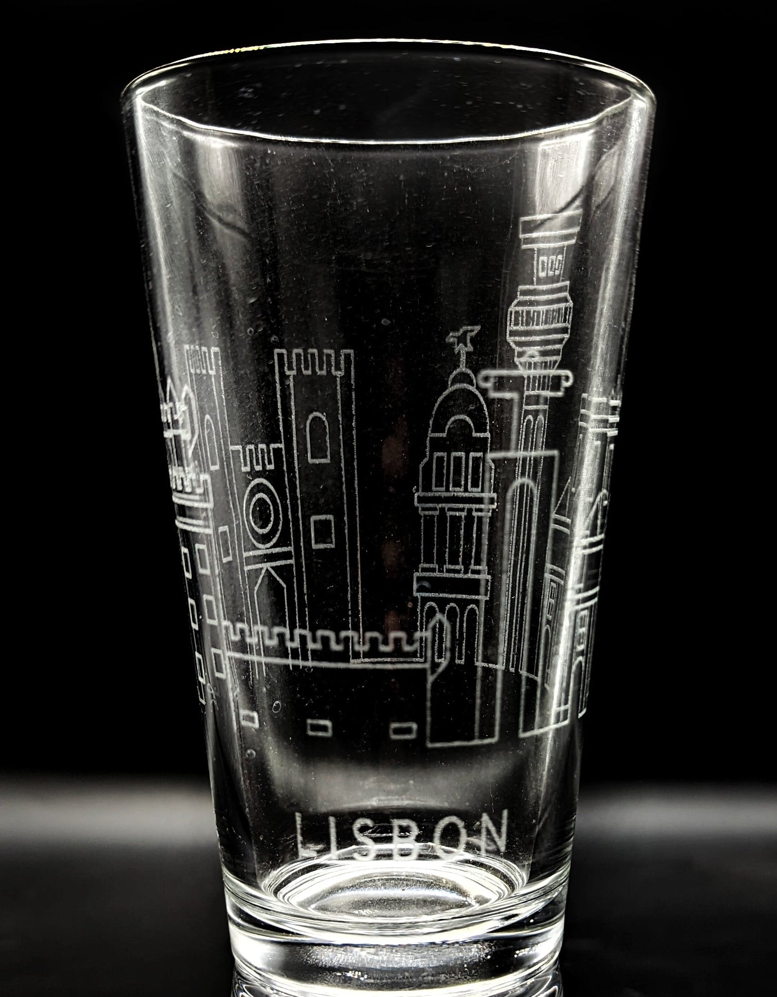 CITY SKYLINES Pint Glasses by LumEngrave
