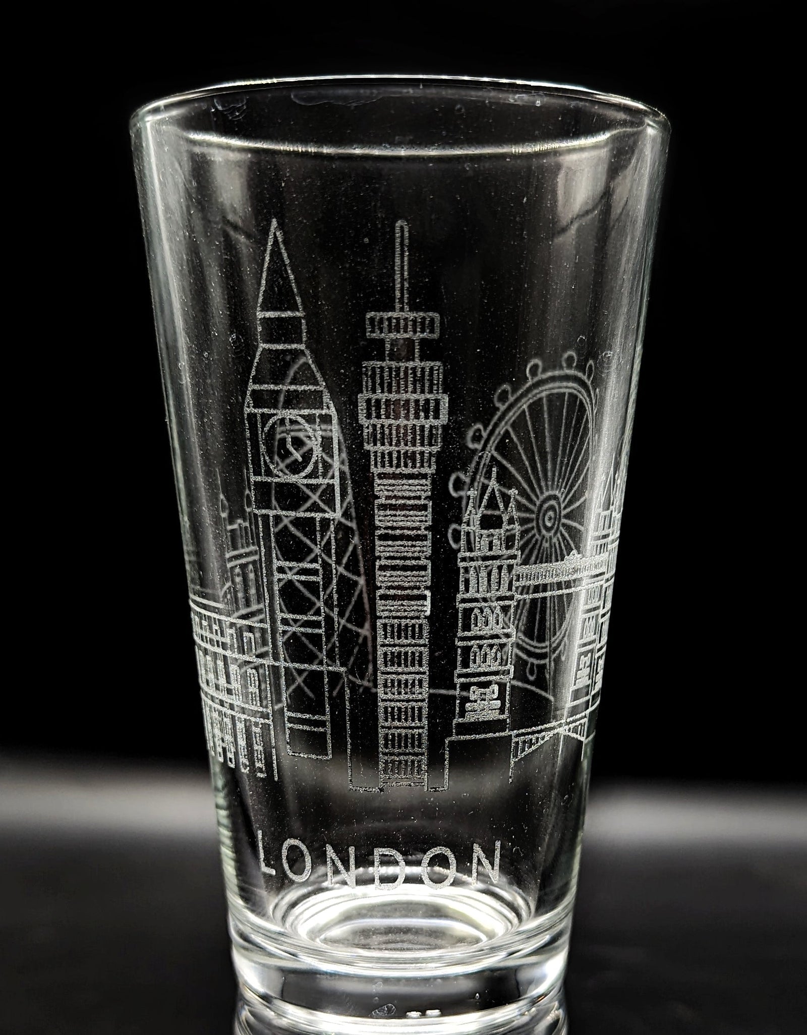 CITY SKYLINES Pint Glasses by LumEngrave