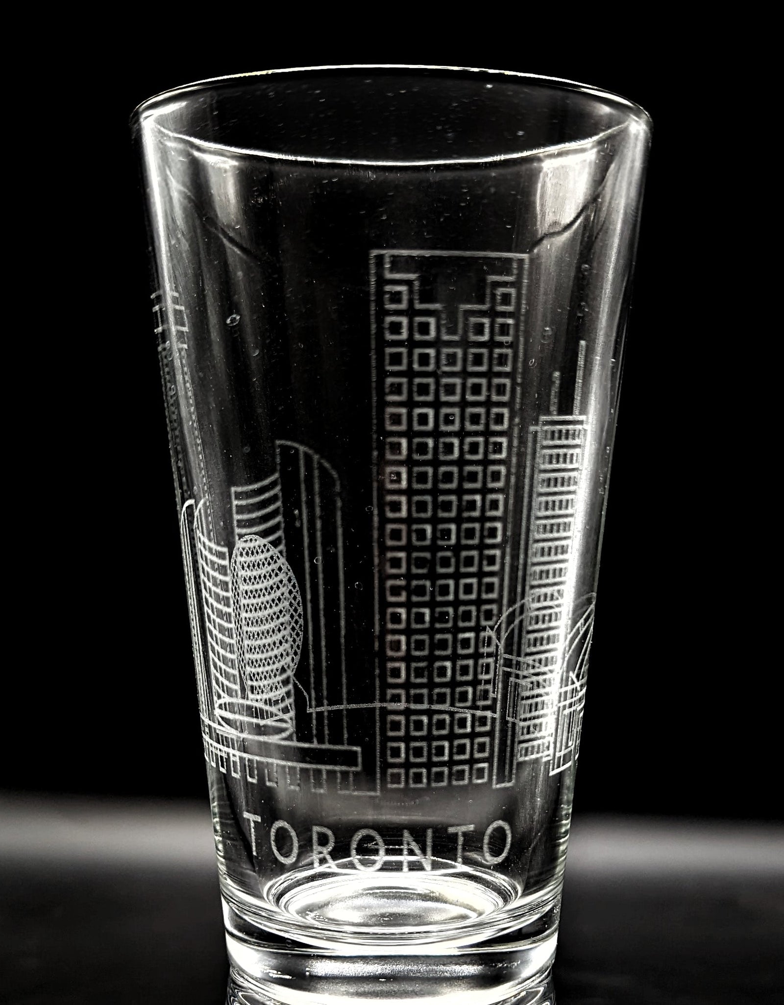CITY SKYLINES Pint Glasses by LumEngrave