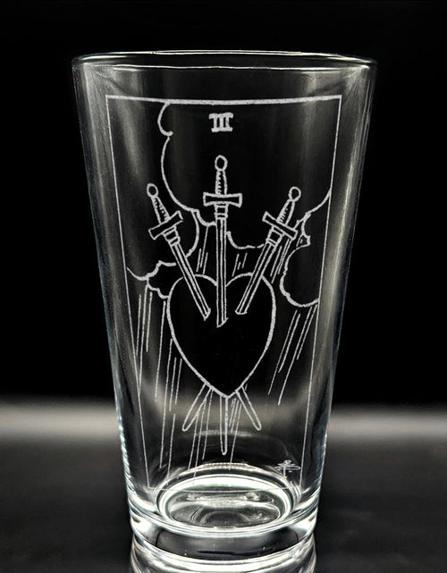 Load image into Gallery viewer, RIDER-WAITE TAROT CARD Pint Glasses by LumEngrave
