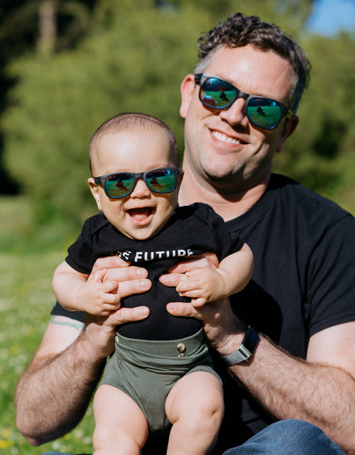 Load image into Gallery viewer, Bueller Shades | Adult by ro•sham•bo eyewear
