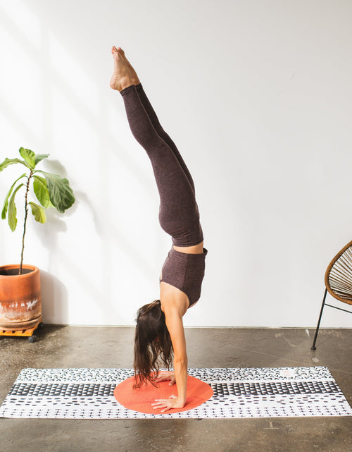 Load image into Gallery viewer, Yune 6mm Thick Yoga Mat The Bowie by Yune Yoga
