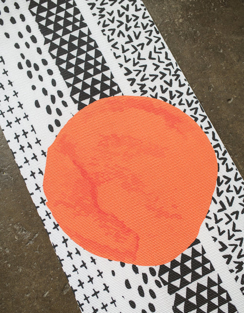 Load image into Gallery viewer, Yune 6mm Thick Yoga Mat The Bowie by Yune Yoga
