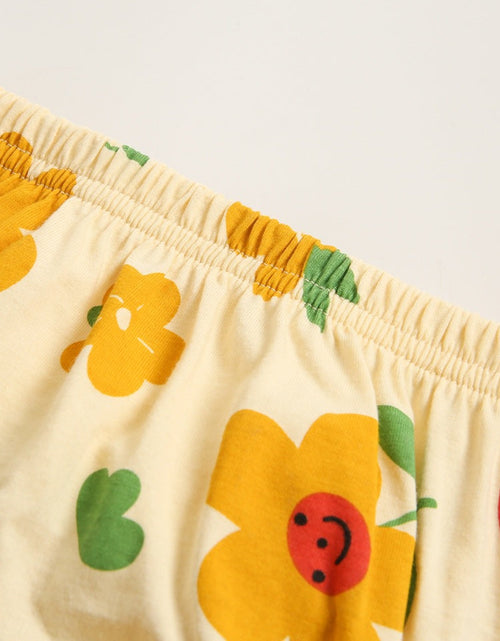 Load image into Gallery viewer, Baby Girl Floral Print Pattern Sleeveless Tops Combo Shorts 2-Pieces Sets In Summer by MyKids-USA™
