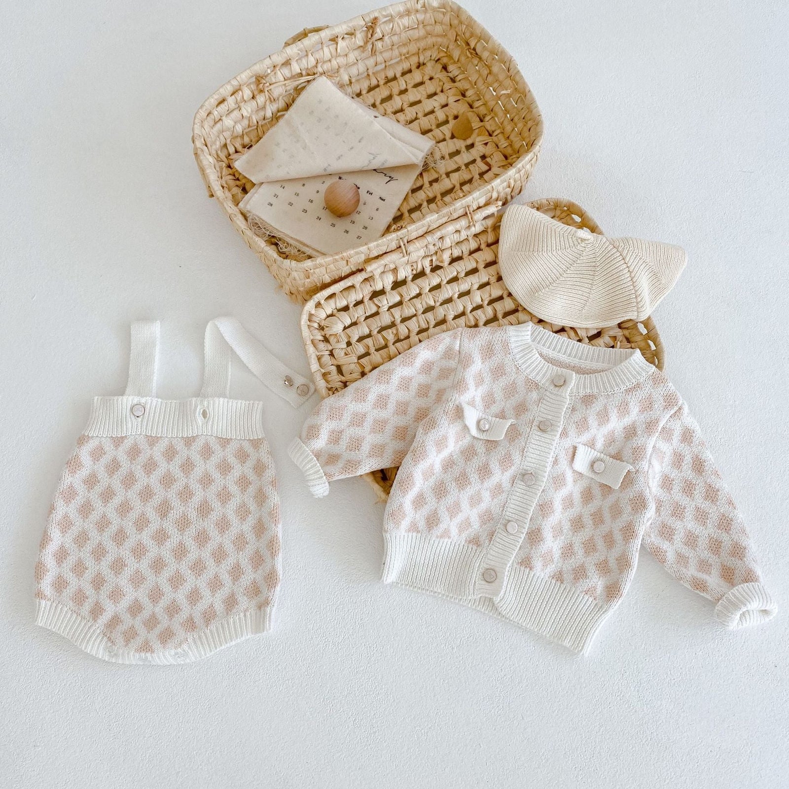 Baby Girl 2pcs Plaid Graphic Onesies & Cardigan Knitted Sets by MyKids-USA™