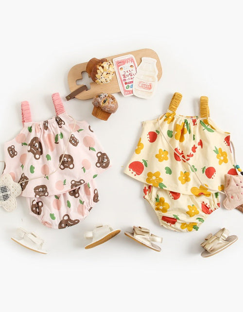 Load image into Gallery viewer, Baby Girl Floral Print Pattern Sleeveless Tops Combo Shorts 2-Pieces Sets In Summer by MyKids-USA™
