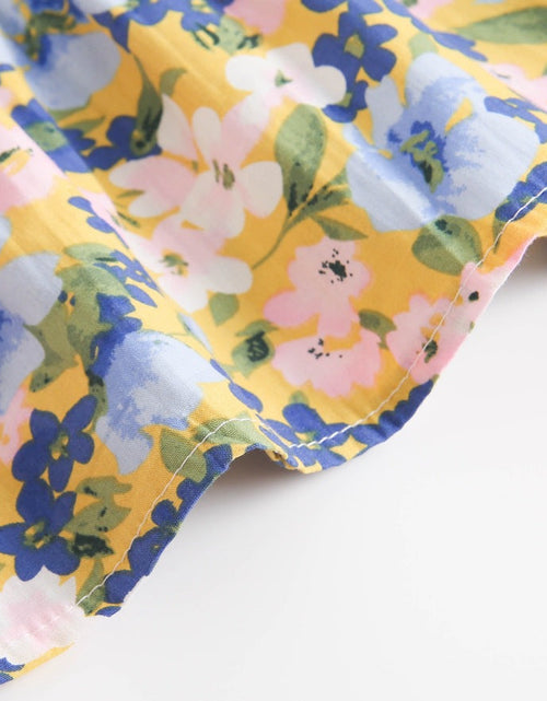 Load image into Gallery viewer, Baby Girl Floral Print Sleeveless Tops Combo Shorts Sets In Summer by MyKids-USA™
