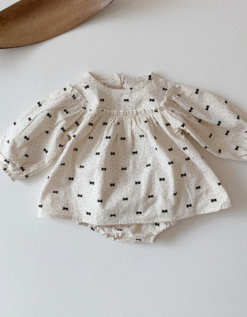 Load image into Gallery viewer, Baby Girl Bow &amp; Polka Dot Graphic A-Line Long Sleeves Shirt Combo Triangle Shorts 1 Pieces Sets by MyKids-USA™
