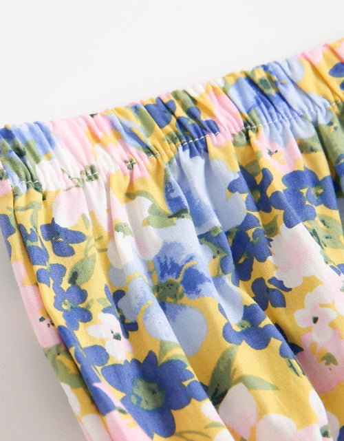 Load image into Gallery viewer, Baby Girl Floral Print Sleeveless Tops Combo Shorts Sets In Summer by MyKids-USA™
