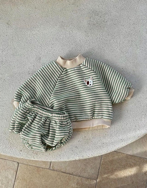 Load image into Gallery viewer, Baby Striped Pattern Hoodies Combo Triangle Shorts Sets by MyKids-USA™

