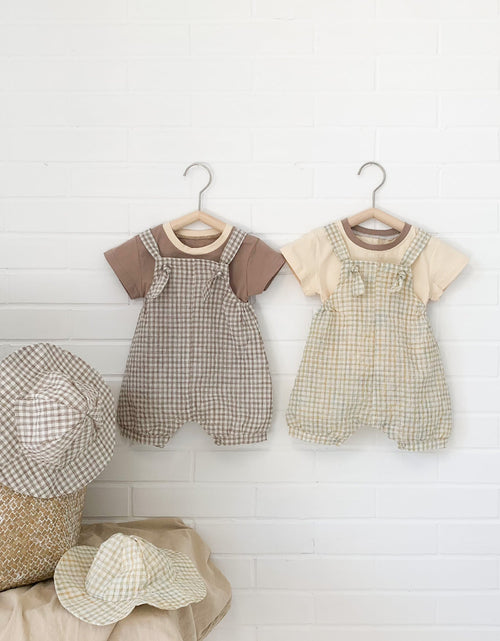 Load image into Gallery viewer, Baby Girl Short-Sleeved Plaid Pattern Backpack Pants With Hat Three Piece Sets In Summer by MyKids-USA™
