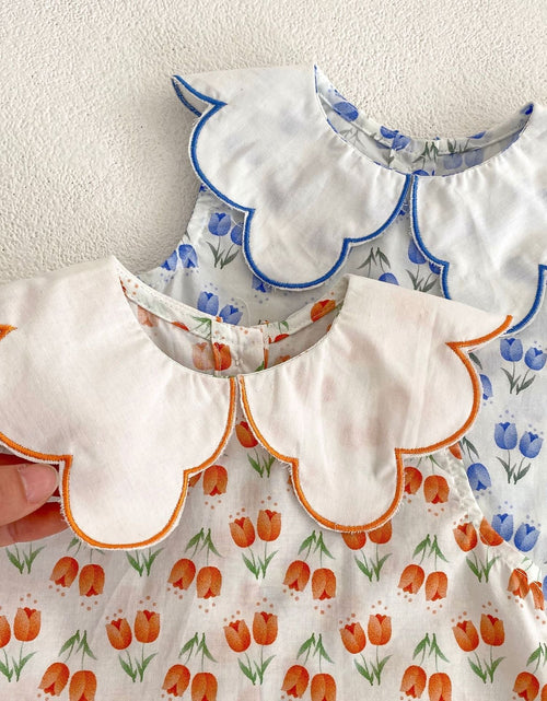 Load image into Gallery viewer, Baby Girl Floral Pattern Ruffle Neck Shirt Combo Shorts Sets by MyKids-USA™
