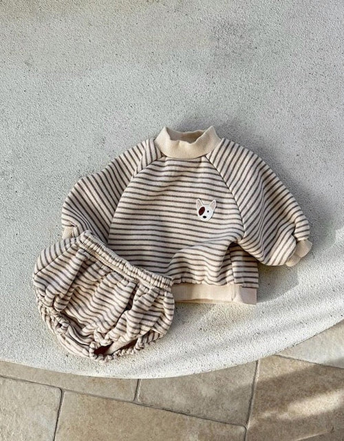 Load image into Gallery viewer, Baby Striped Pattern Hoodies Combo Triangle Shorts Sets by MyKids-USA™
