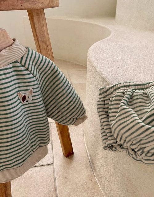 Load image into Gallery viewer, Baby Striped Pattern Hoodies Combo Triangle Shorts Sets by MyKids-USA™
