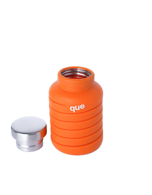 Load image into Gallery viewer, The Collapsible Water Bottle by que Bottle
