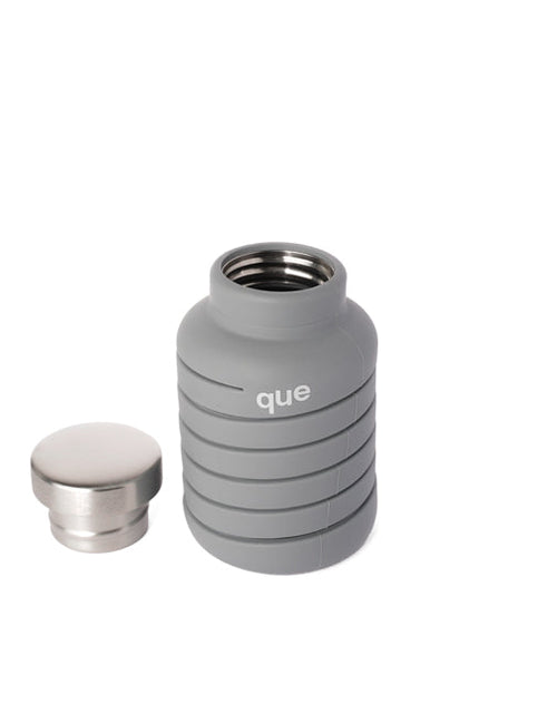 Load image into Gallery viewer, The Collapsible Water Bottle by que Bottle
