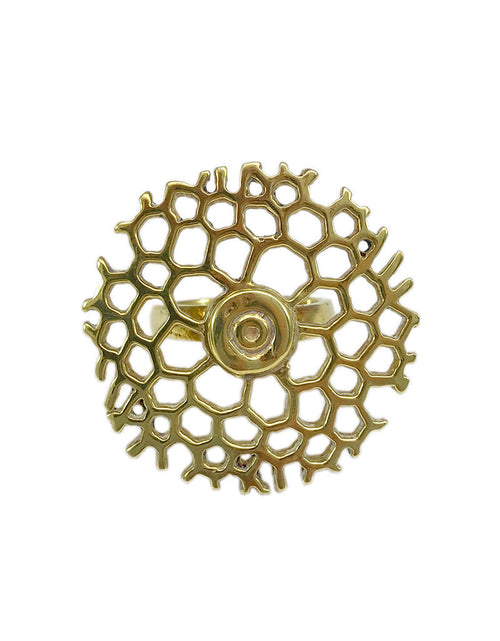 Load image into Gallery viewer, Bombshell Honeycomb Ring by SLATE + SALT
