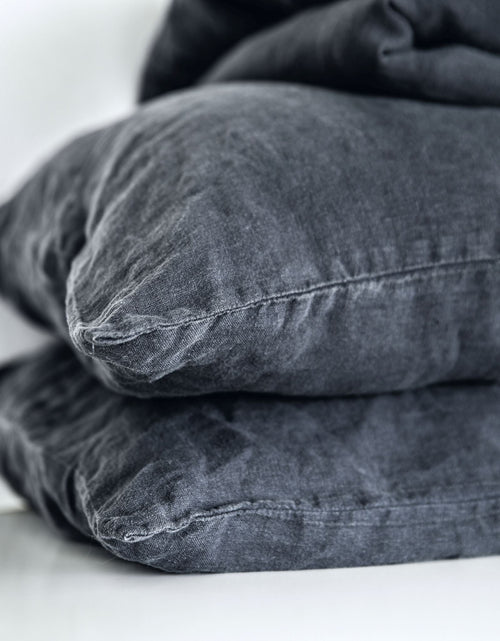 Load image into Gallery viewer, Shams by Beflax Linen
