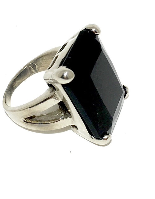 Load image into Gallery viewer, The Urban Charm Jet Black Crystal Signature Statement Ring by The Urban Charm
