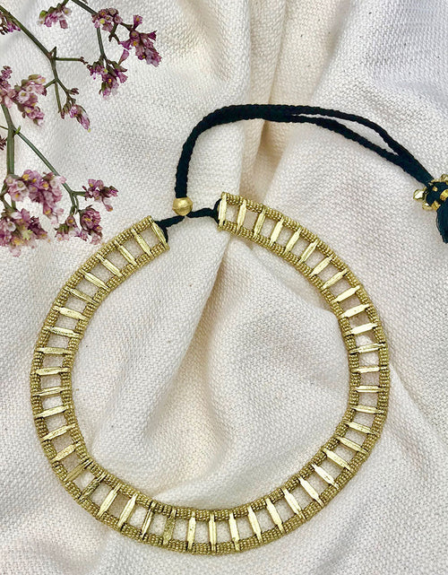 Load image into Gallery viewer, Maya Collar Necklace by SLATE + SALT
