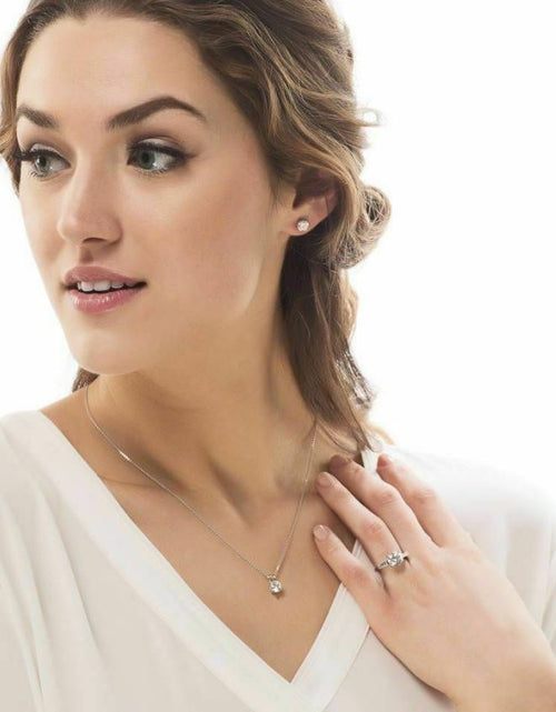 Load image into Gallery viewer, Rhodium Plated Round Cut Crystal Pendant Necklace by Donatello Gian

