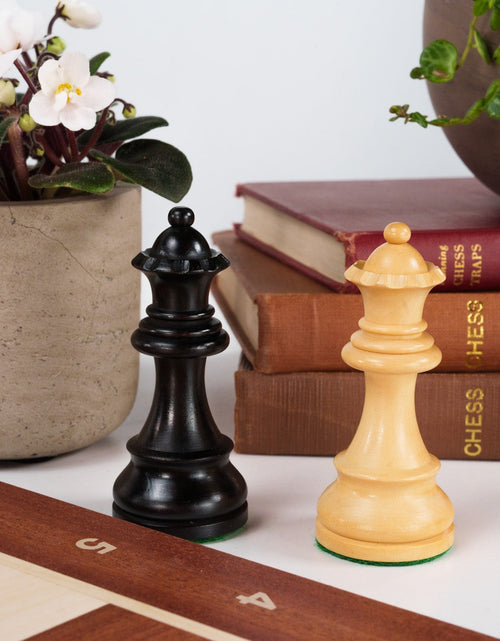 Load image into Gallery viewer, The Championship Chess Set Combo by Chess House
