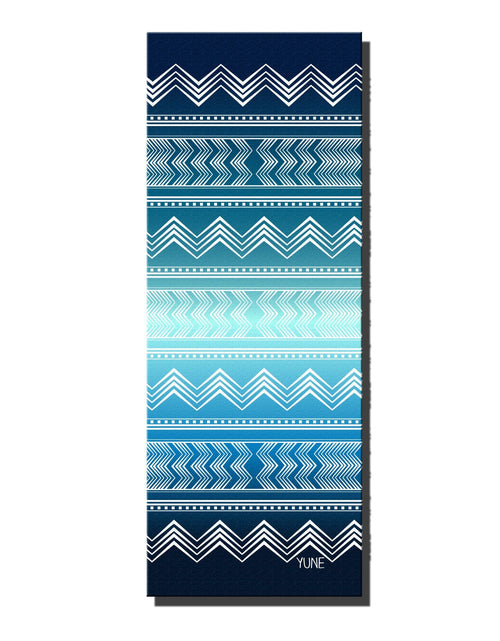 Load image into Gallery viewer, Ascend Yoga Mat Diamond Mat by Yune Yoga
