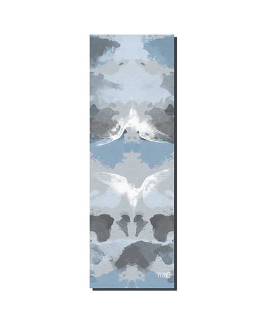 Load image into Gallery viewer, Ascend Yoga Mat Larch Mat by Yune Yoga
