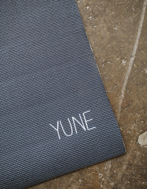 Load image into Gallery viewer, Yune 6mm Thick Yoga Mat The Alpha Centurion by Yune Yoga
