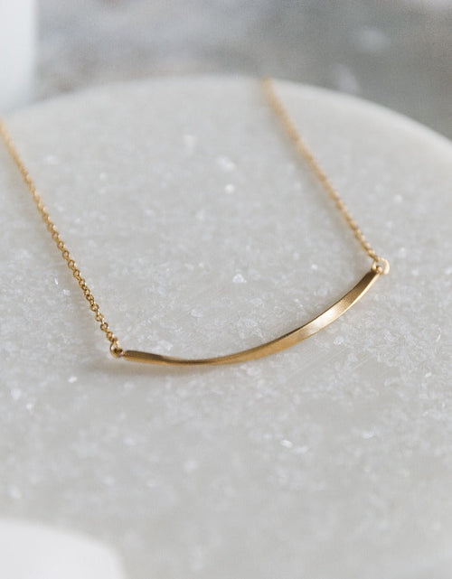 Load image into Gallery viewer, Arvo Mobius Bar Necklace - Gold by Arvo
