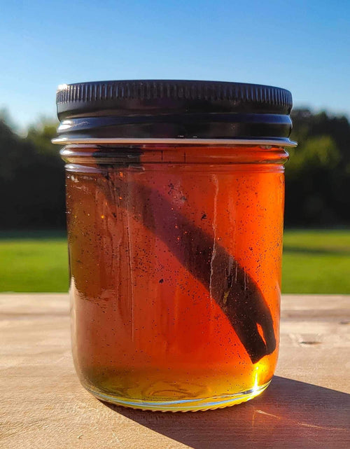 Load image into Gallery viewer, Vanilla Bean Infused Honey

