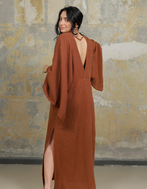 Load image into Gallery viewer, Uzumlu Kaftan by Ladiesse
