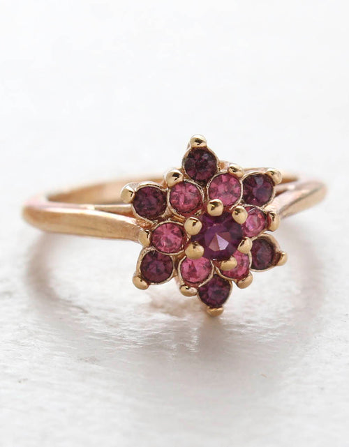 Load image into Gallery viewer, Vintage Rose and Amethyst Austrian Crystal Star Ring 18k Yellow Gold Electroplate Made in the USA by PVD Vintage Jewelry
