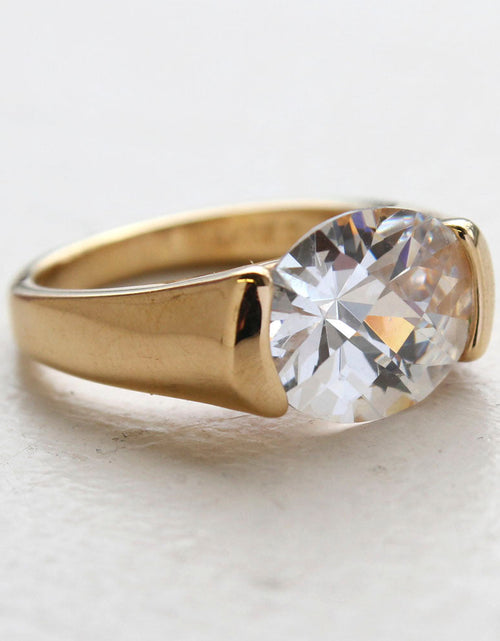 Load image into Gallery viewer, Vintage Ring Amethyst Swarovski Crystal Ring 18k White Gold Silver  R4668 by PVD Vintage Jewelry
