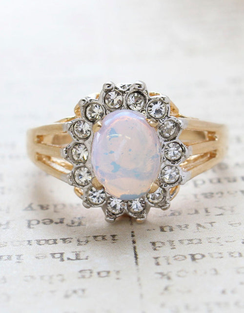 Load image into Gallery viewer, Vintage Jewelry Genuine Stone or Crystal Surrounded by Clear Austrian Crystals Ring Made in the USA by PVD Vintage Jewelry

