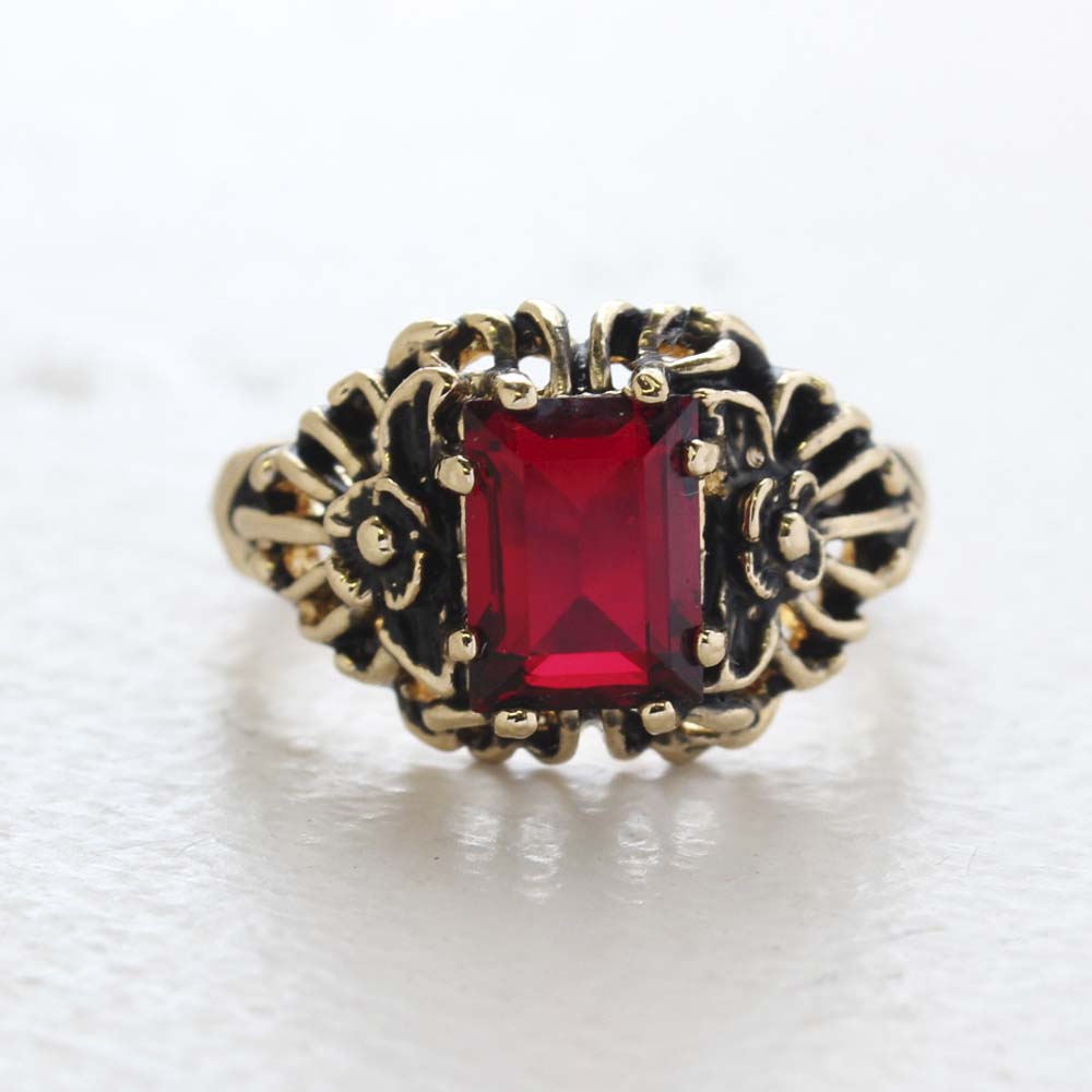 Vintage Ring Emerald Cut Emerald Austrian Crystal 18kt Antiqued Yellow Gold Plated Filligree Ring by PVD Vintage Jewelry